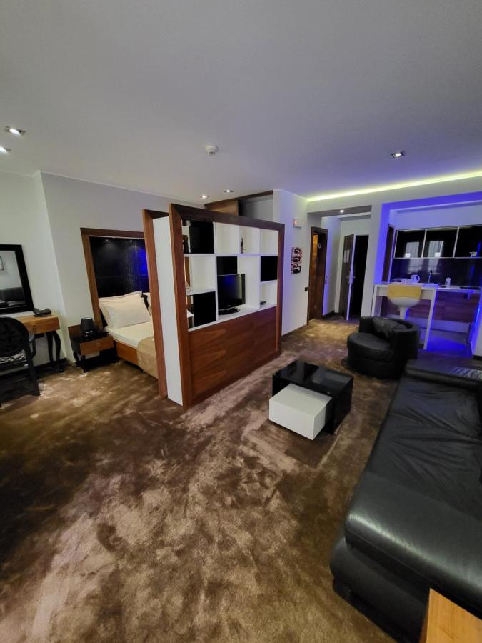 M Palace Budva