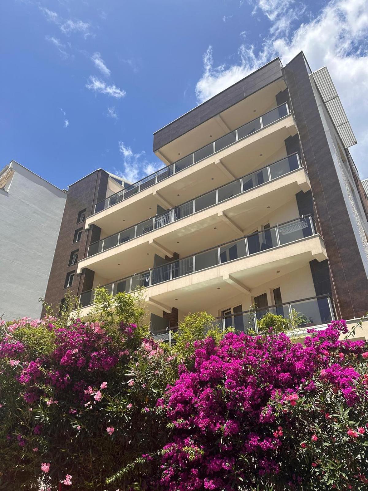 Apartment M Palace Budva